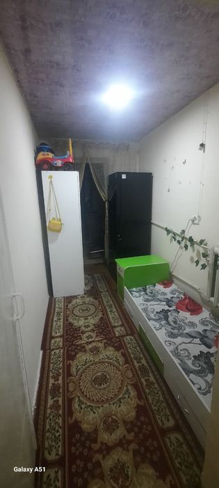 Kvartira sotiladi 2 Xonali