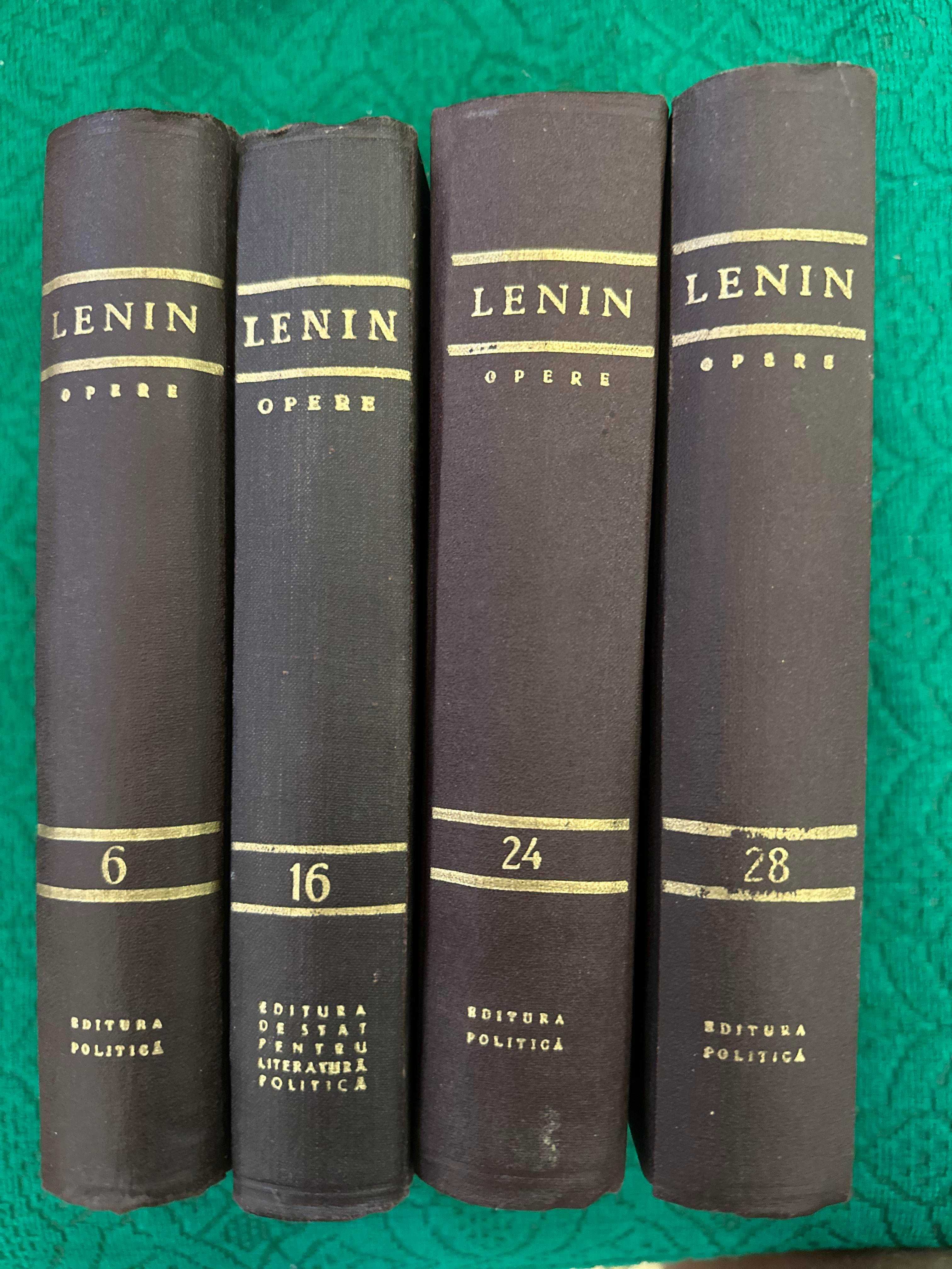 Opere - Lenin volumele din fotografii