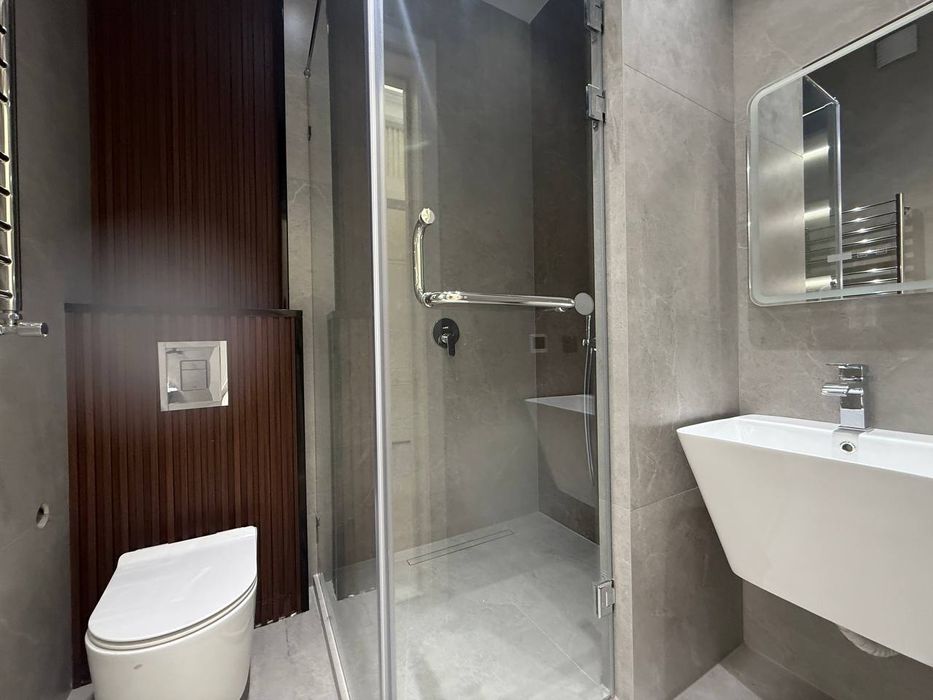 СРОЧНО!ПРОДАЕТСЯ КВАРТИРА
Шикарная 4-комнатная квартира в «NRG Mirzo-U