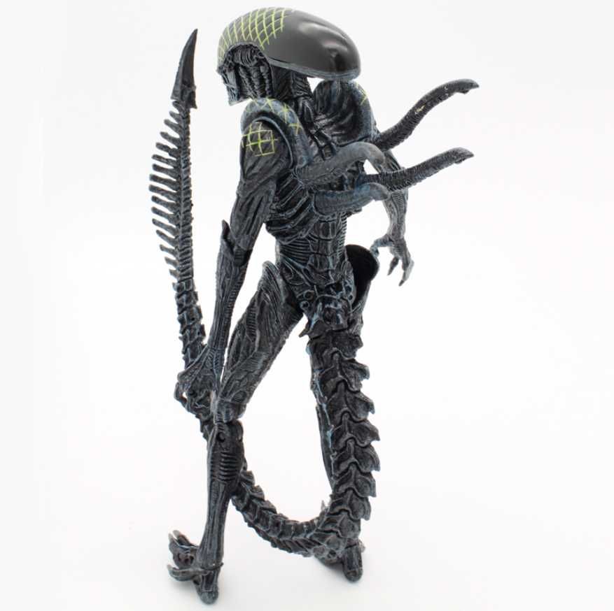 Figurina Grid Alien Xenomorph 18 cm NECA