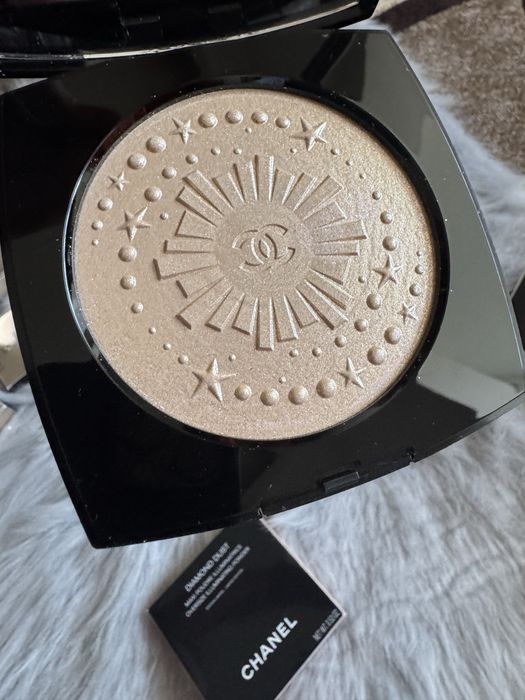 Iluminator Chanel Oversize