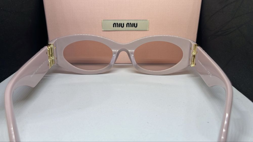 Слънчеви Очила Miu Miu
