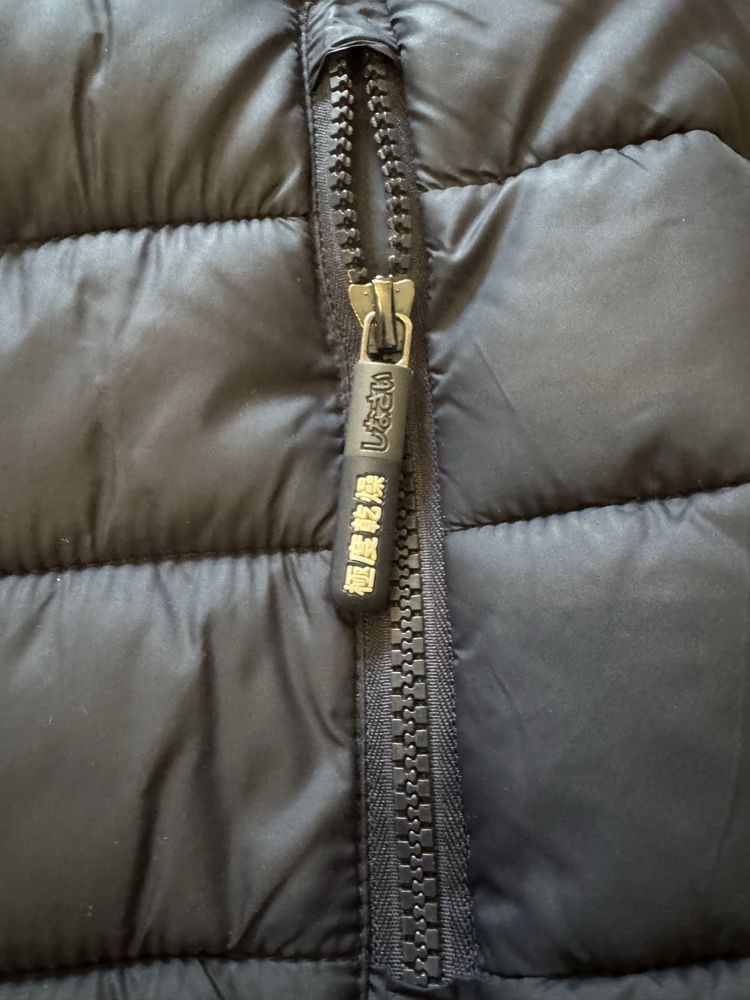 Елек Superdry XL отговаря на L