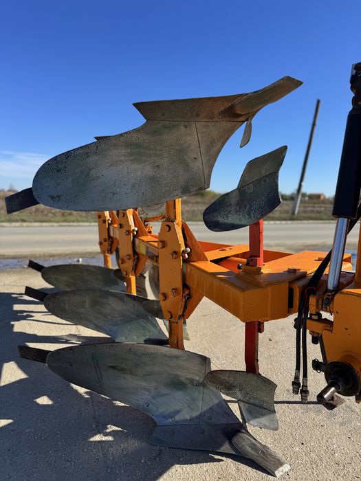 Plug Huard Tr65 Cu 3 Brazde Impecabil Garda Inalta