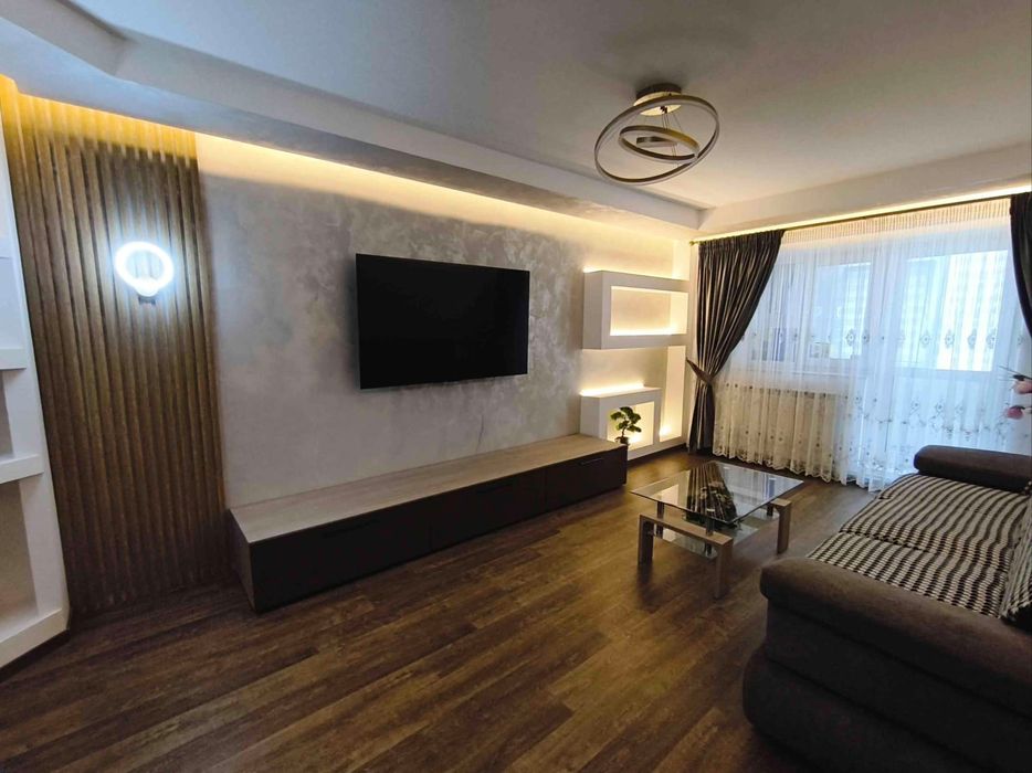 Apartament 3 camere Strada Privighetorii