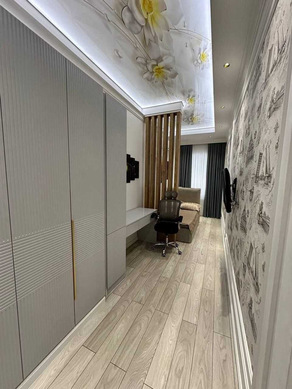 4-комнатная  в ЖК Ренессанс 130 м² Паркентский рынок