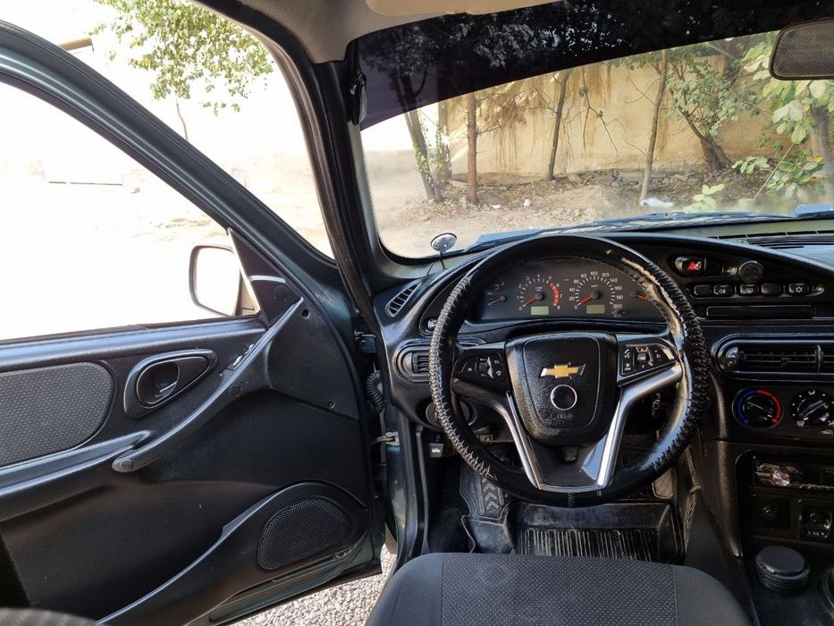 Chevrolet Niva sotiladi