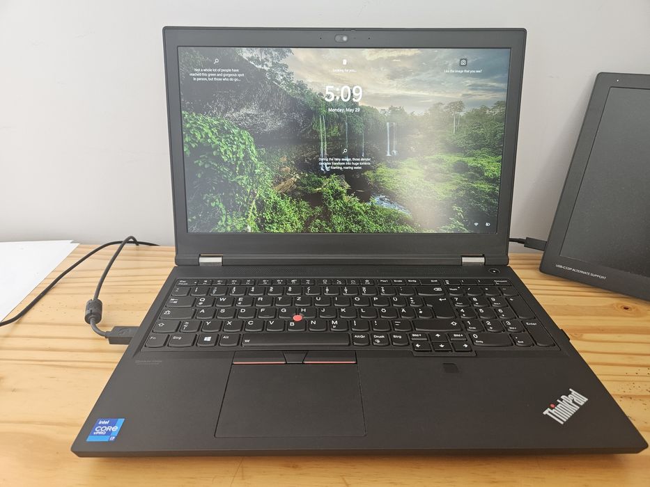 Lenovo Thinkpad P15 Gen 2i