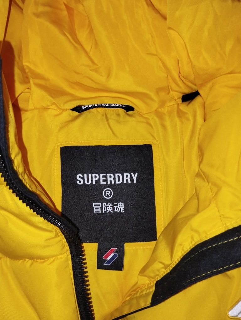 Зимно яке Superdry