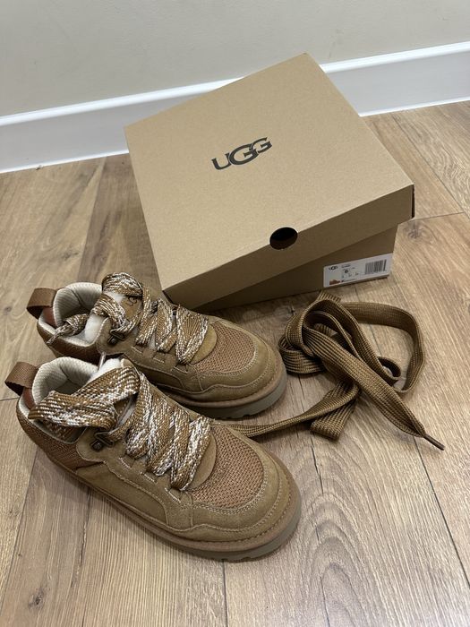 Женские зимние угги