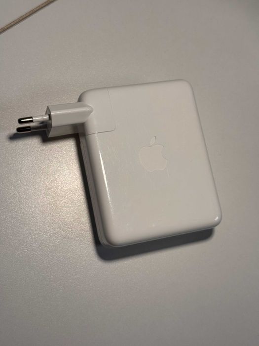 Адаптер питания Apple 140вт/USB-C Power Adapter 140w