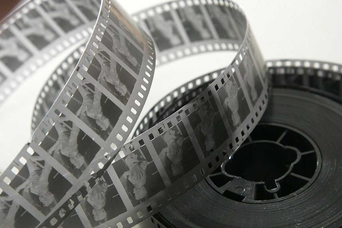 Transfer casete VHS, MiniDV, Hi8 pe USB/Cloud + Scanare filme 35mm