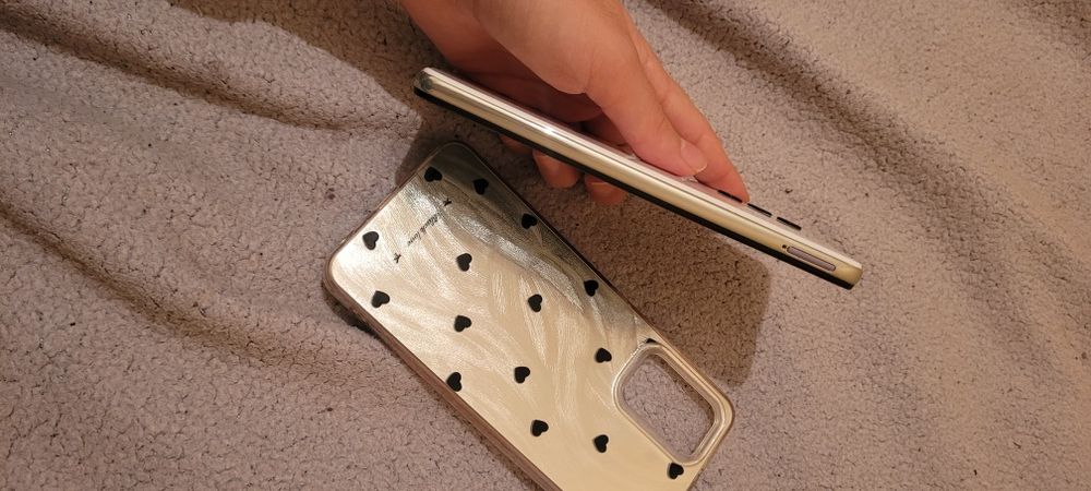 Samsung a 32 sotiladi