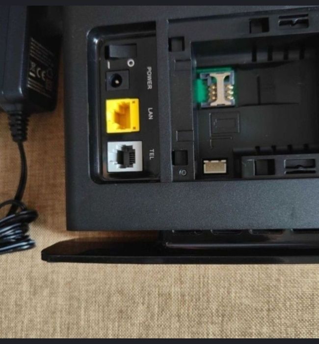 Huawei E5172 LTE CPE 4G Digi Sim router-decodat