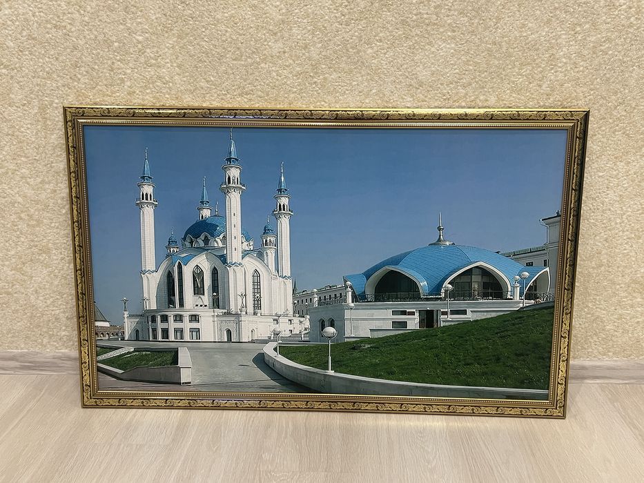 Продам б/у картины настенные