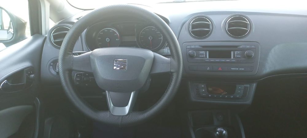 Seat ibiza 1200cm 90cp