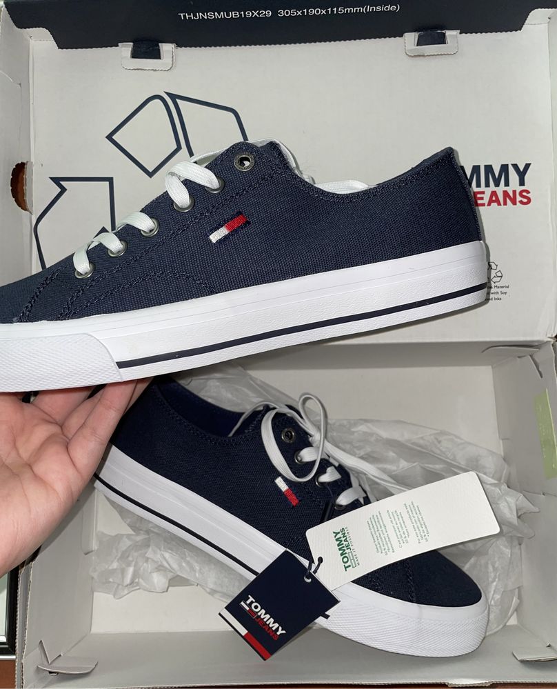 Teniși Tommy Hilfiger