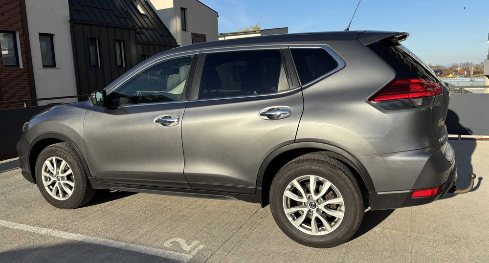 Nissan X-TRAIL, 4x4, model ACENTA, cutie automata, din 2020