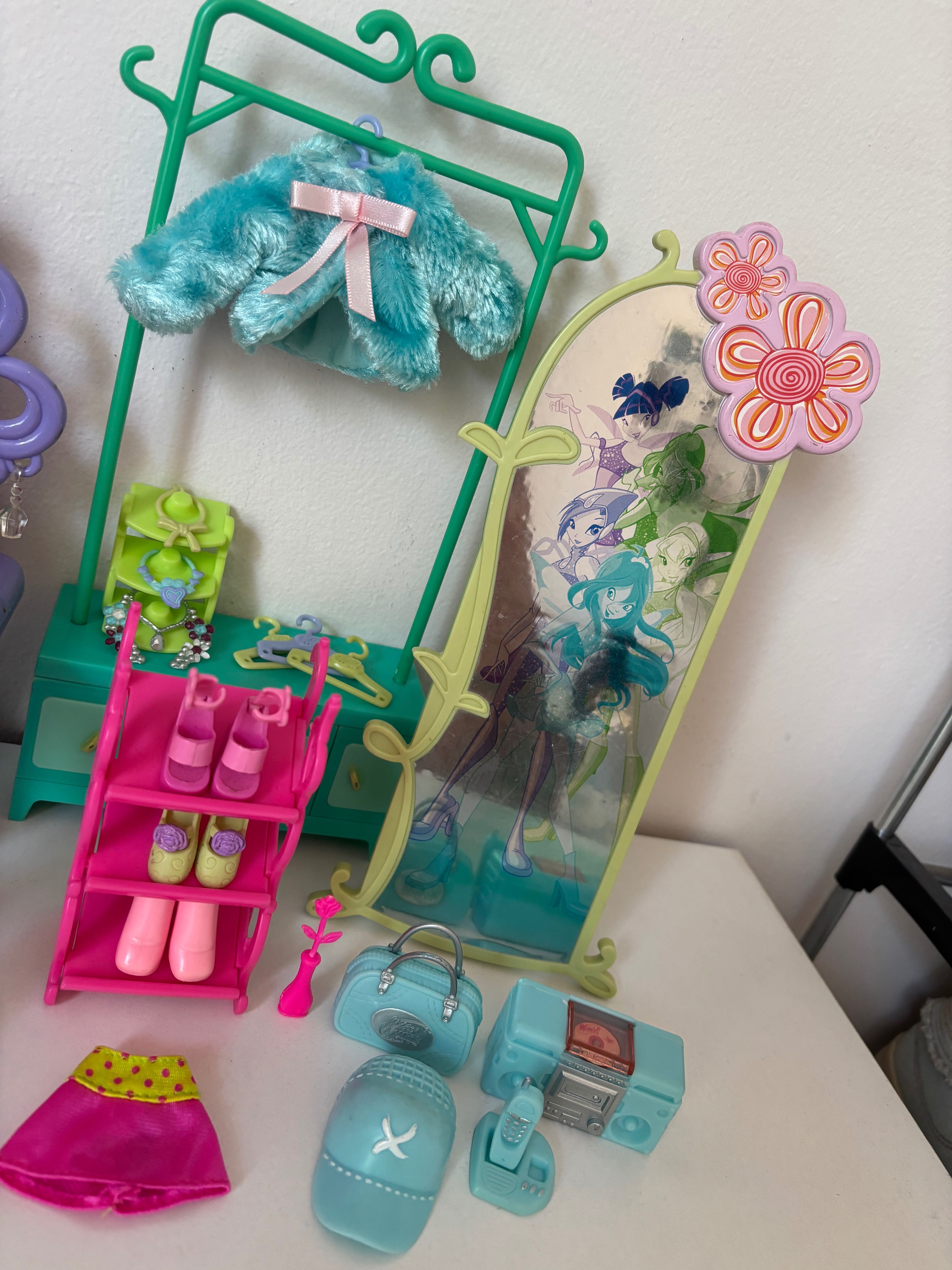 Лотове кукли Winx club