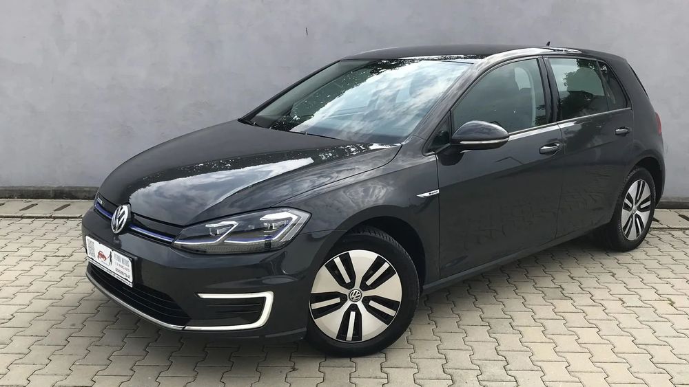 Volkswagen e-Golf Baterie 35,8 kWh*LED*ACC*Automata*Clima
