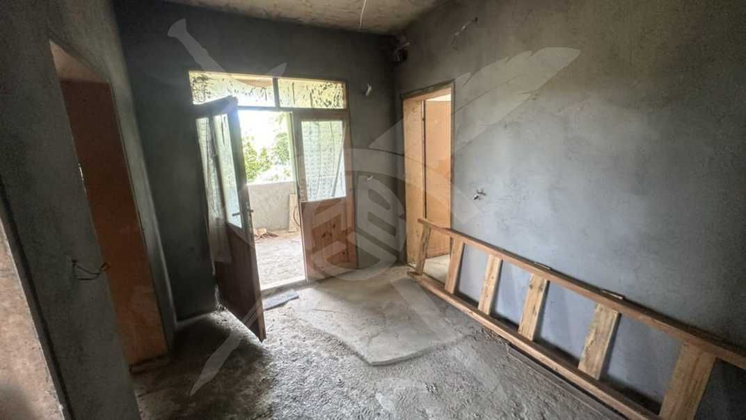 Продава се Къща в с. Царевци, Област Варна - 193 кв.м за 260 €/кв.м - Снимка #6