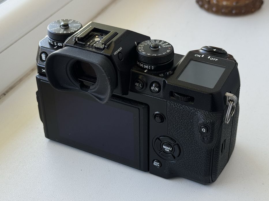 Kit Camera Foto Fujifilm XH1 + Fuji XF 27mm 499 cadre Mirrorless