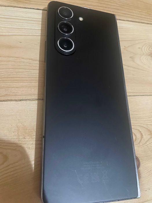 Samsung Galaxy z fold 5 - 256gb