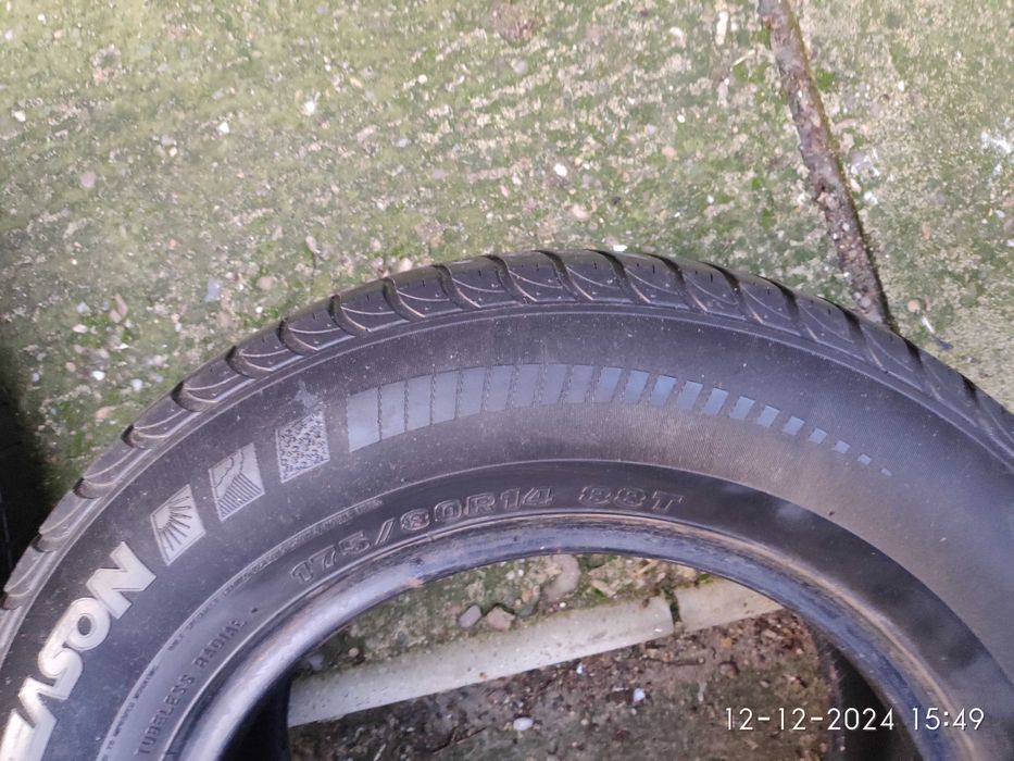 Anvelope HANKOOK iarna 175 80 R14. 50 lei.