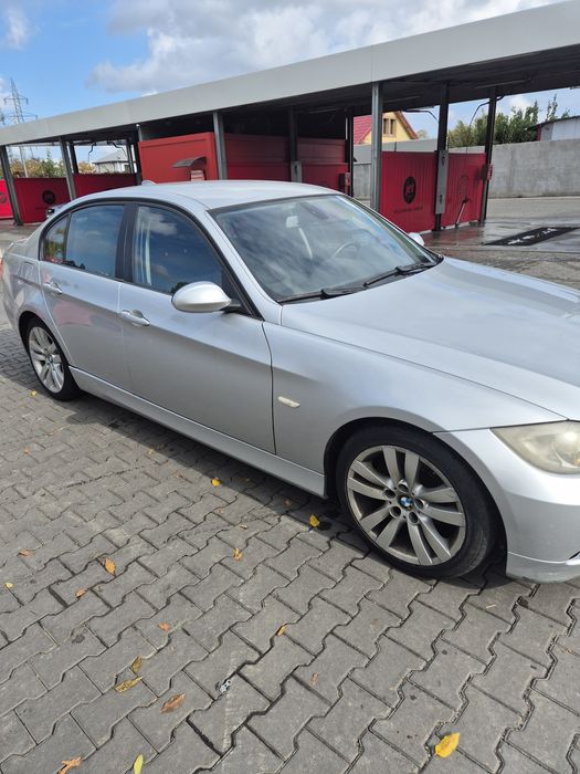 Bmw E 90 an 2005 (163 cai) propietar;fiscal