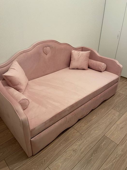 Детская угловая кровать с подъёмным механизмом