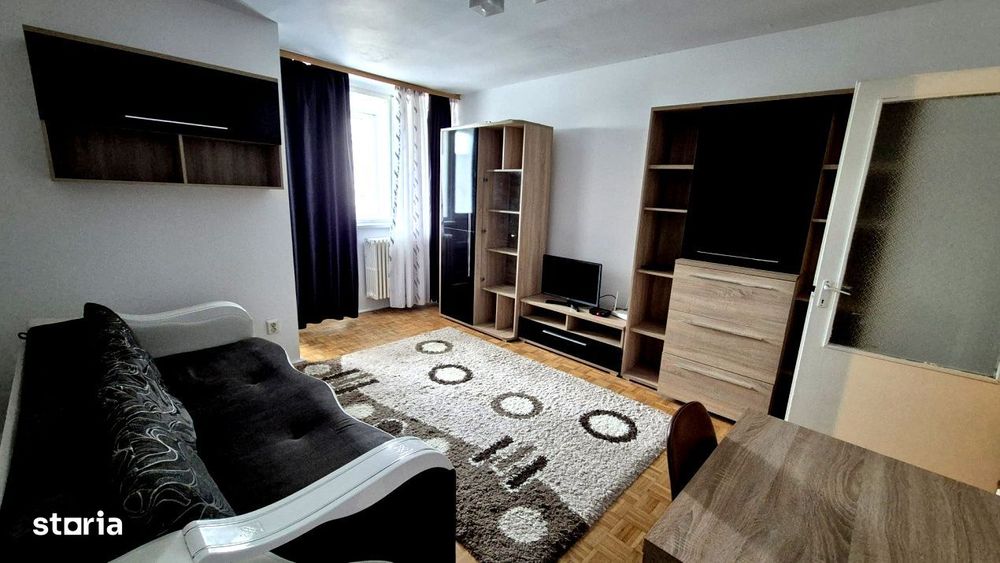 Garsoniera de inchiriat strada Detunata