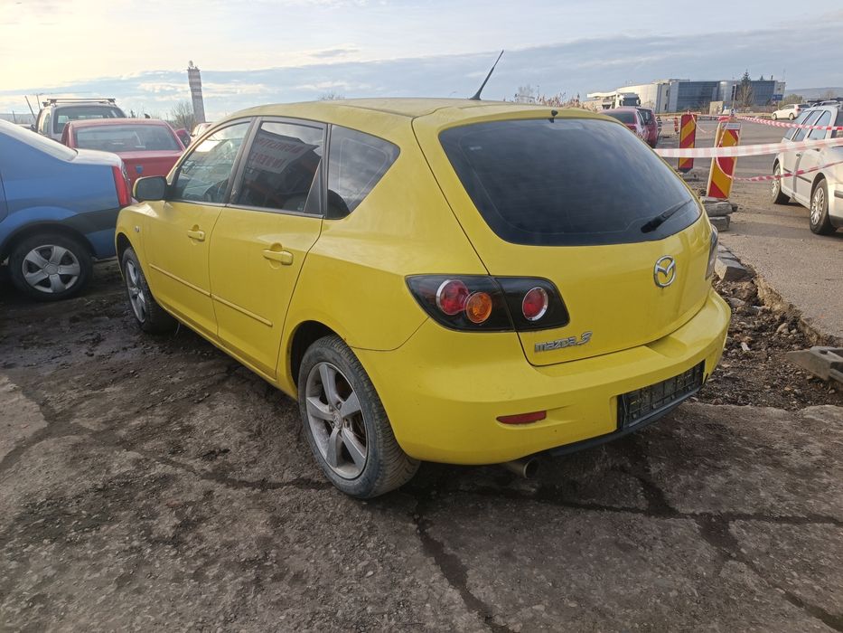 Dezmembram Mazda 3, an 2007, motor 2.0 benzina
