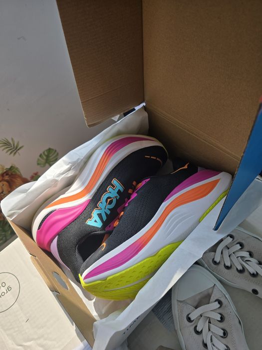 Hoka Skyward X 38 38 2/3 si 41 1/3 Noi!