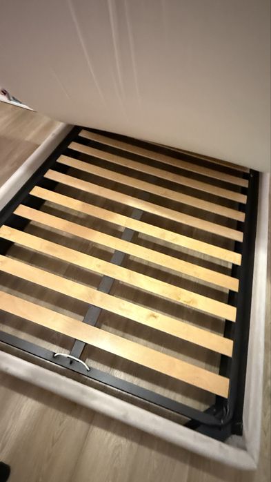 Pat+ somiera deosebita