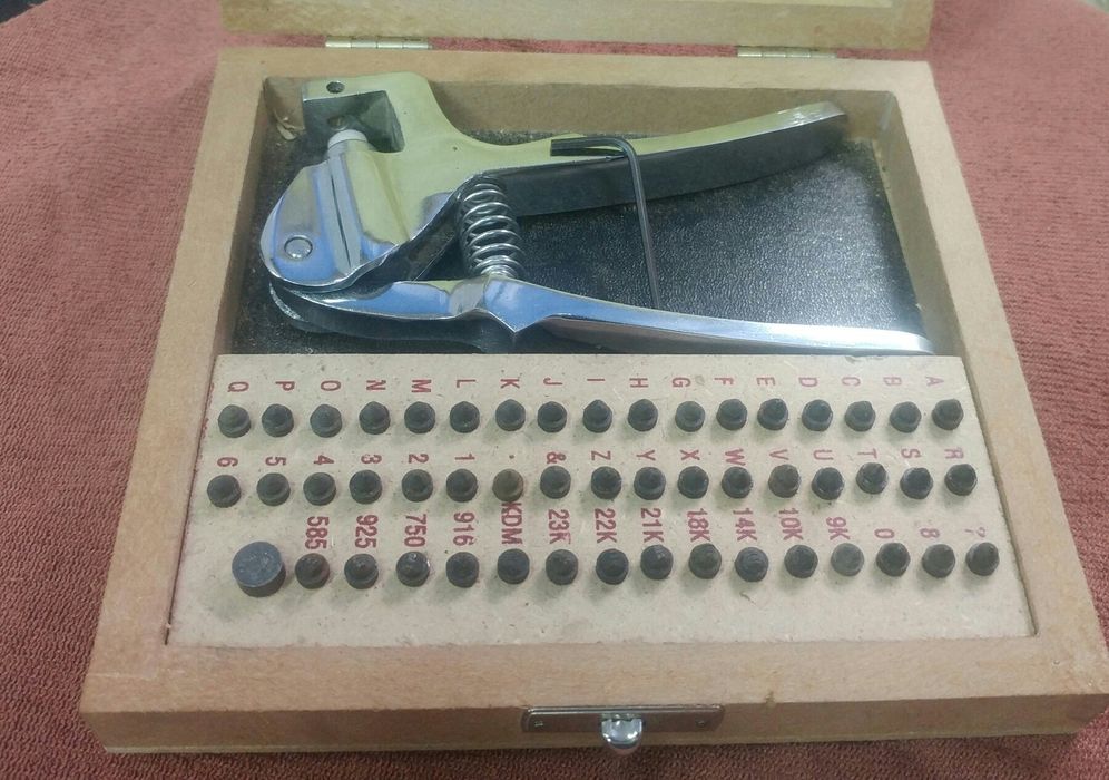 Клейма набор для ювелирных изделий продам