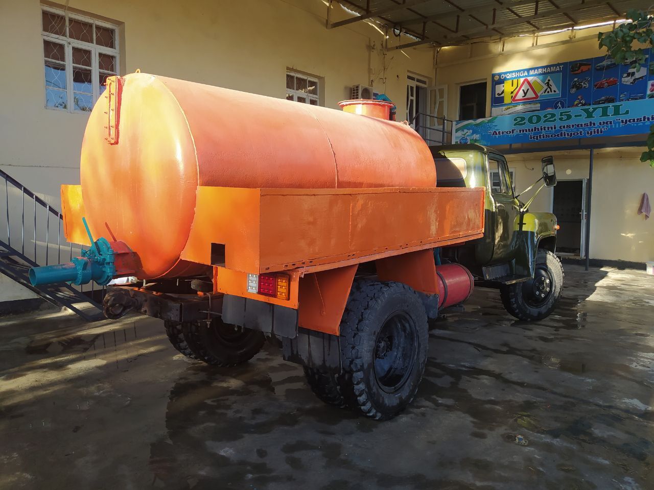 Gaz 52 gavnavoz.