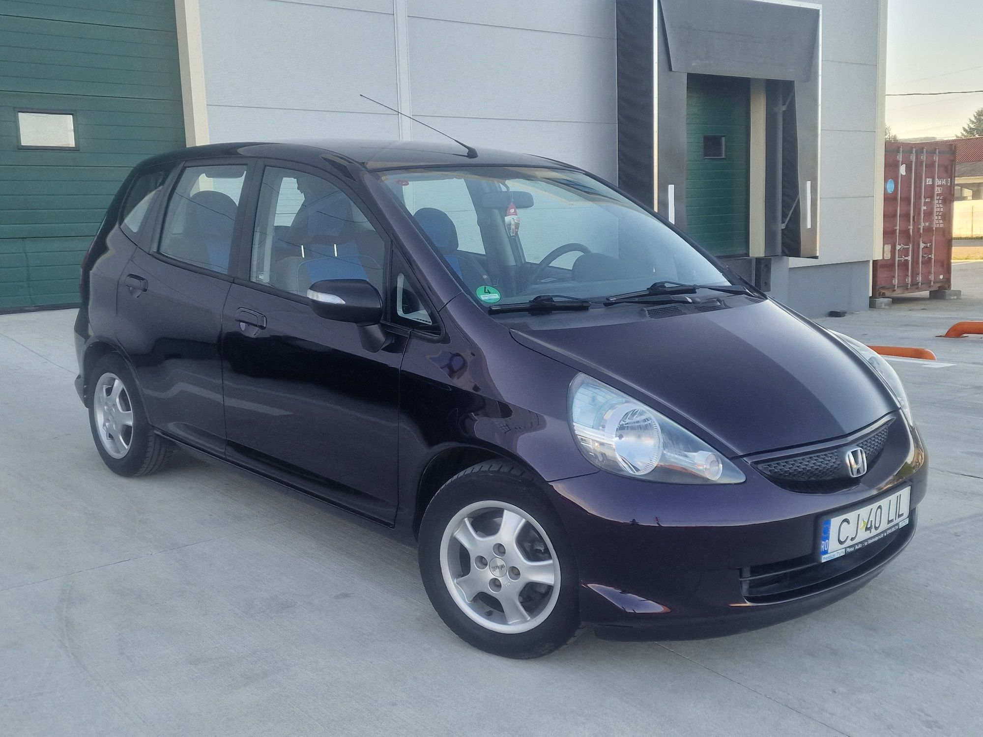 Honda jazz benzina 1.3 Imatriculat  5 usi Acte la zi