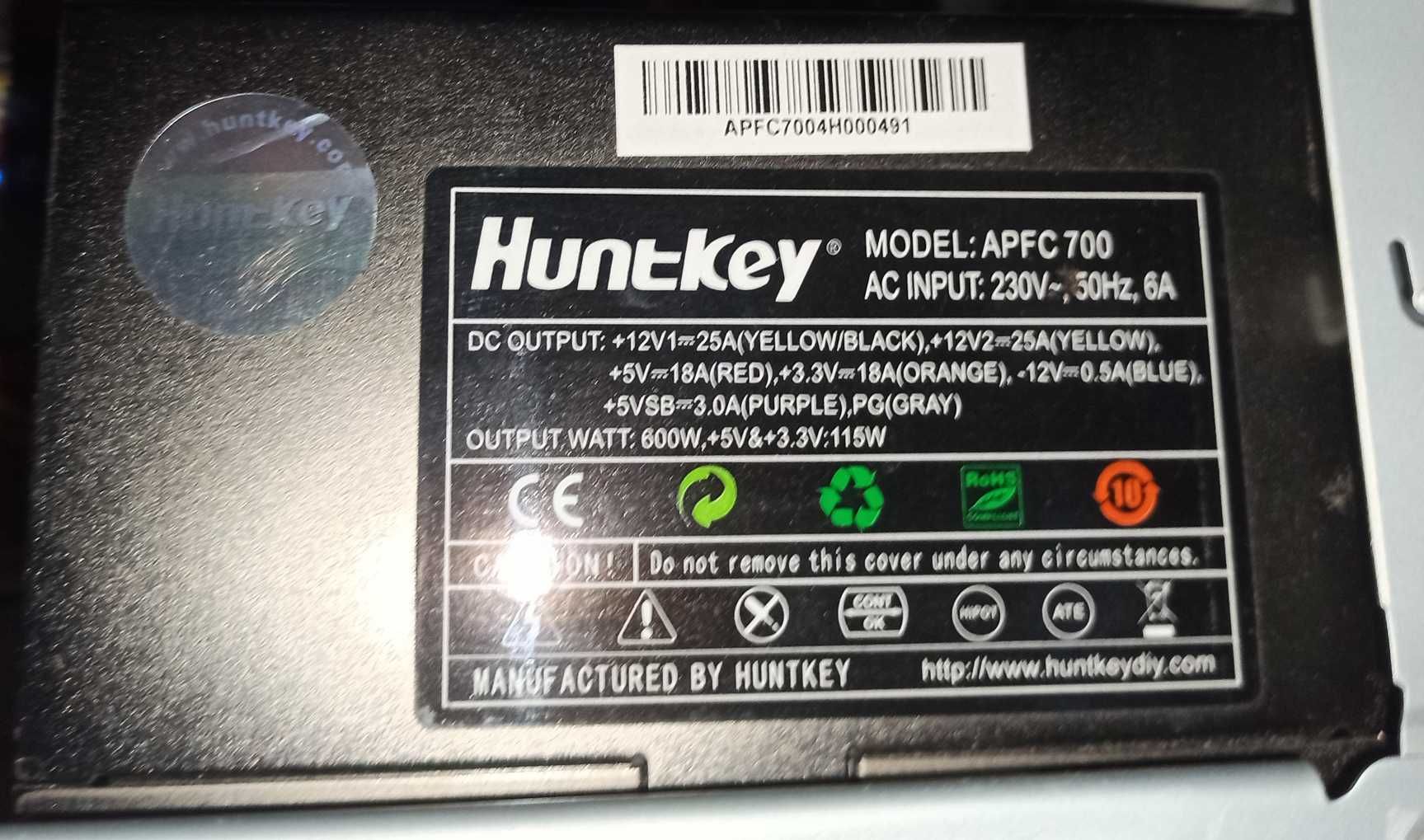 Мощный и качественный блок питания HuntKey APFC 700W