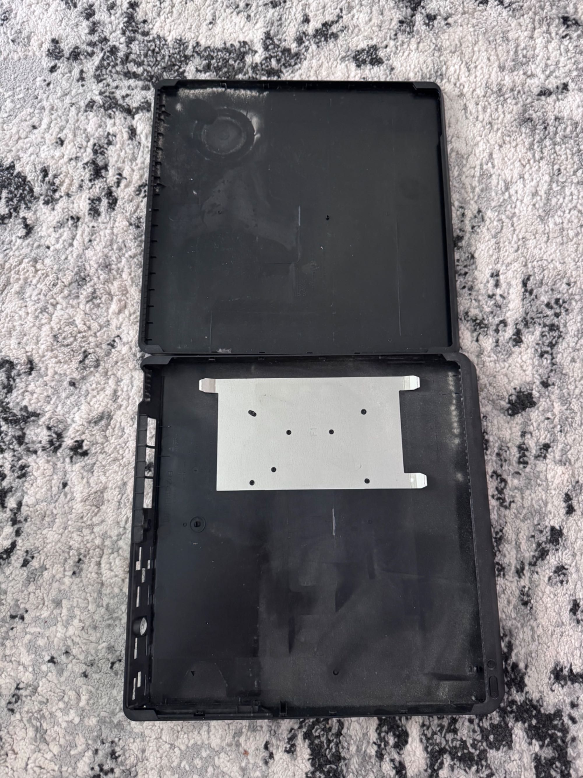 Dezmembrez ps4 slim model CUH-2216a