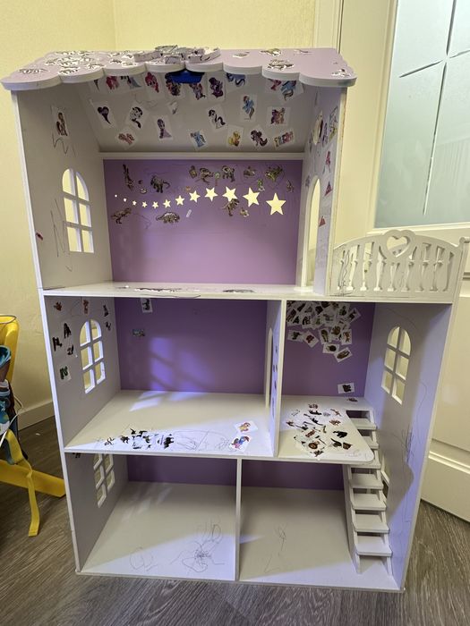 Домик для кукол