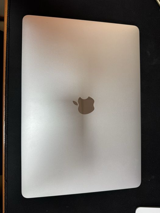 Vand apple macbook pro 2020 touchbar m1