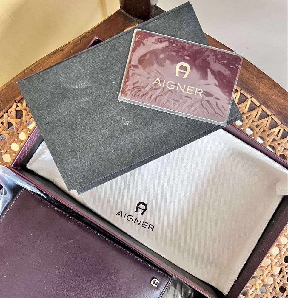 Кожено портмоне Aigner