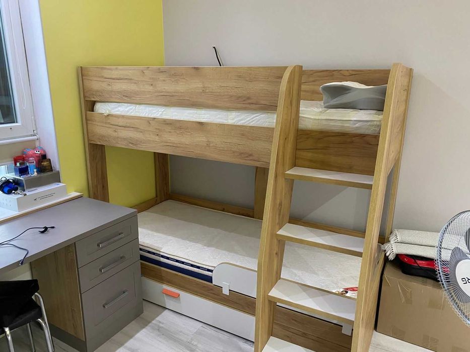 Двухъярусная кровать Euromebel светло-коричневый Б\У