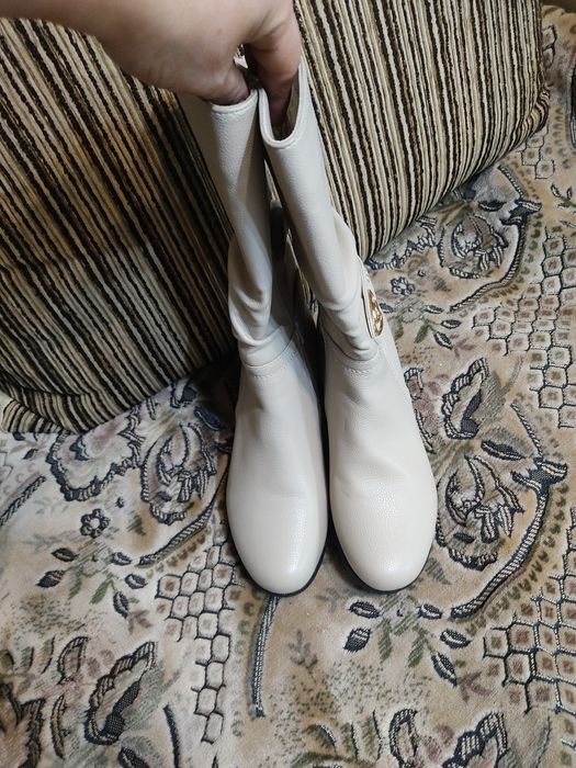 Сапоги весенние и ботильоны