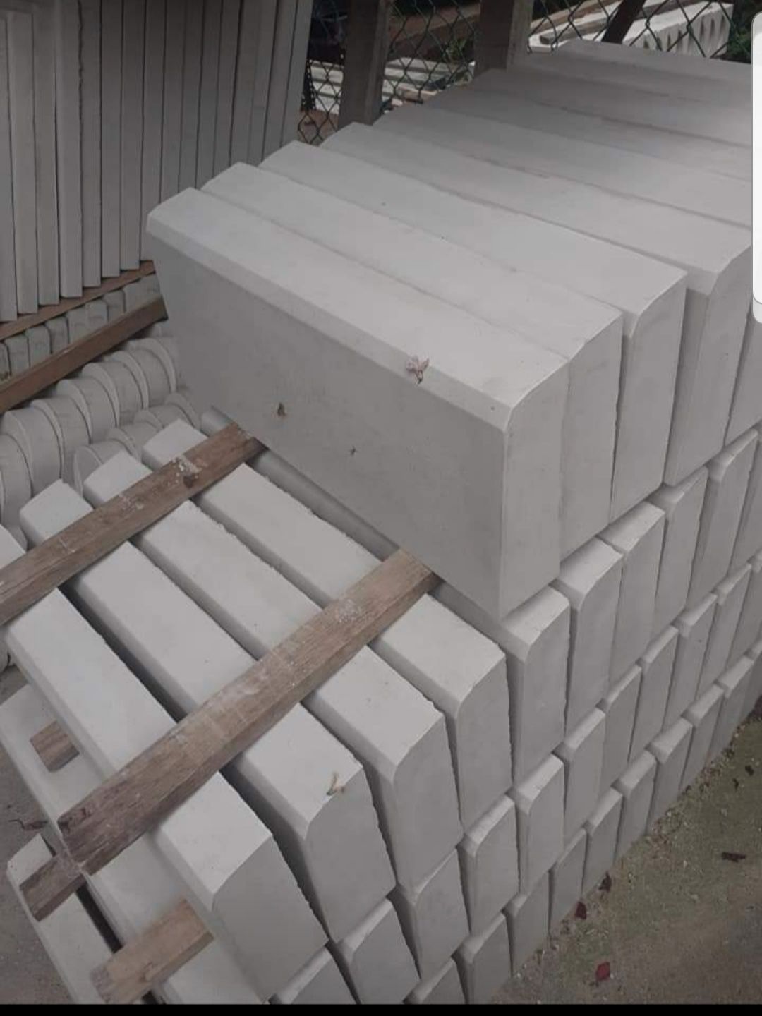 OFERTA SEZON IARNA vand forme borduri matrite pavele constructi beton