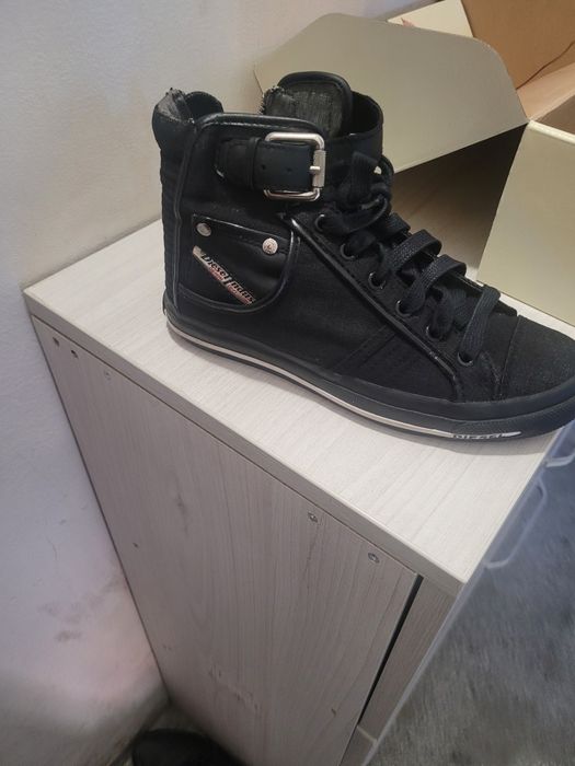Обувки Diesel 37 номер