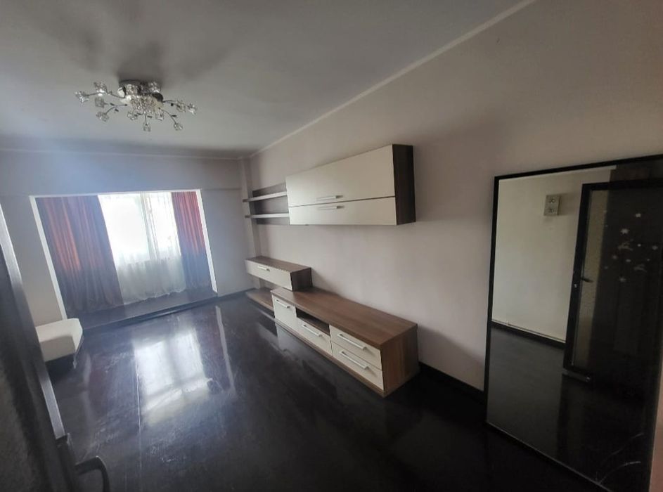 Apartament central de inchiriat