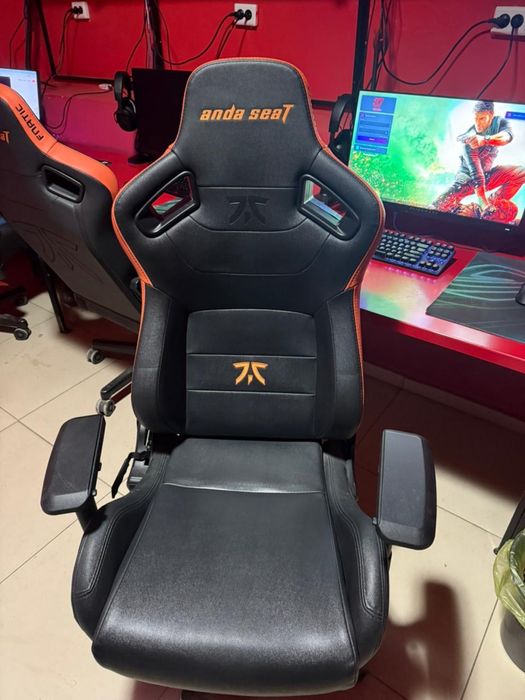 Продам игровой сет(монитор+системник+девайсы+стол+кресло)