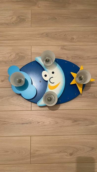 Люстра в комнату