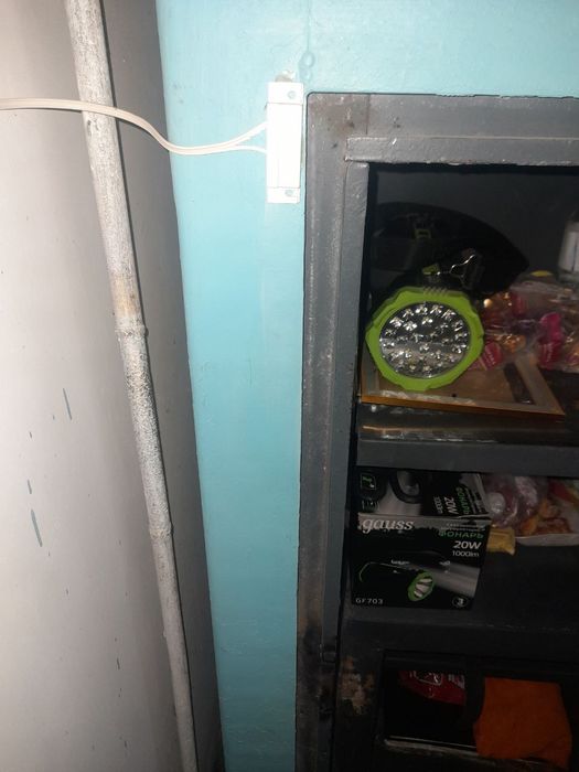 Seyf zavod utda yonmaydi bankniki